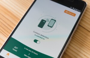 Covid-19 a technologie v EU: Mysli víc než aplikace (8 / 2021)