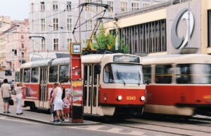 Získejme znovu města – plán pro středopravé strany (10 / 2021)